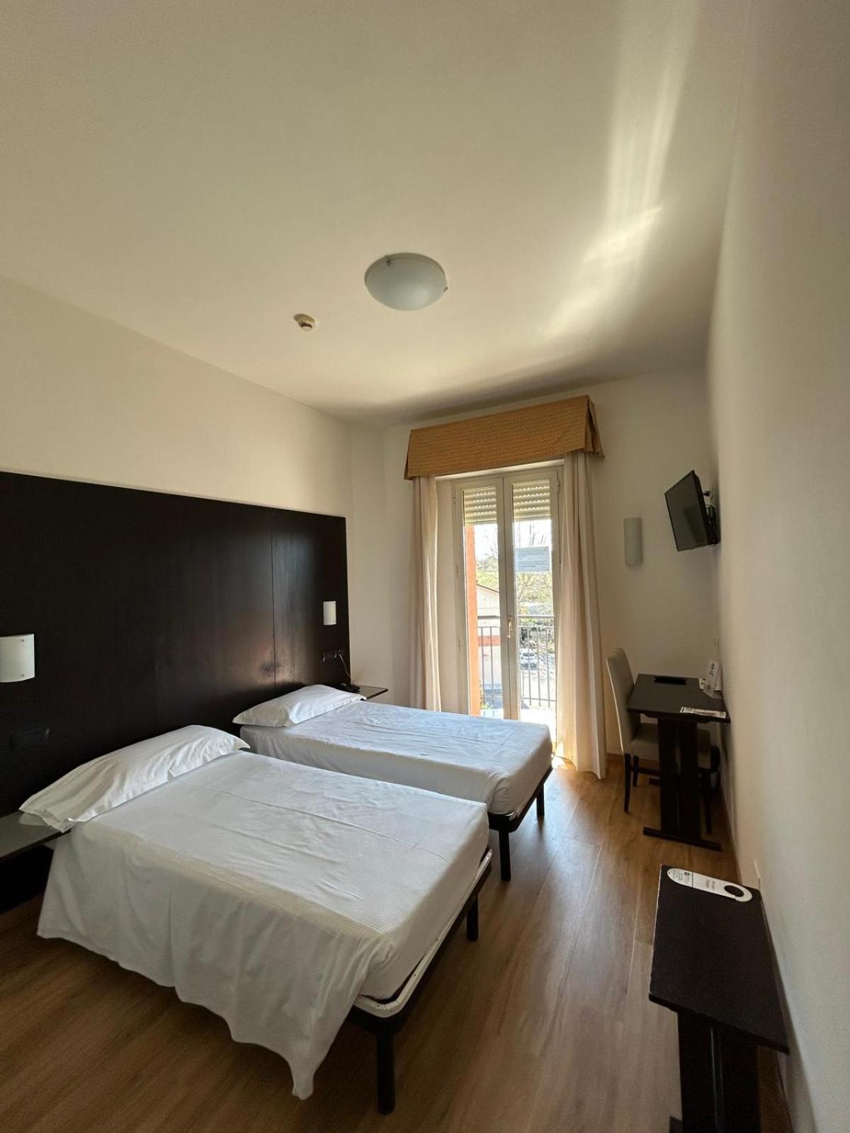 Best Western Cesena Hotel מראה חיצוני תמונה